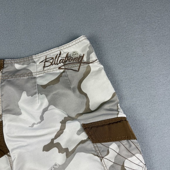 Andy Irons Billabong Rising Sun Board shorts Swim Trunk Camo Vintage Y2K Size 34 - Picture 12 of 12